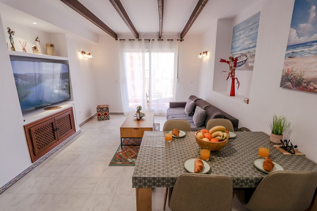 Két hálós, két fürdős, közösségi medencés apartman